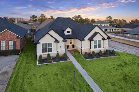 203 Hampton Glen Rd, Montgomery, TX 77356