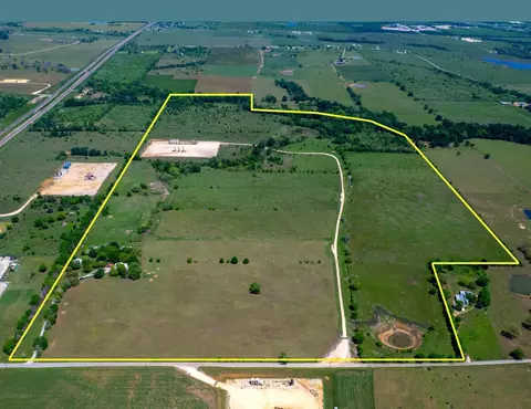 305 County Road 108, Caldwell, TX 77836
