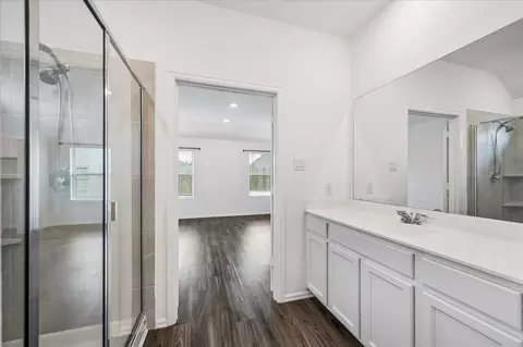 Entry Way - 5232 Pine Pass Dr, Rosenberg, TX 77469 photo 2 of 3