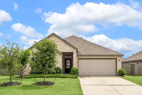 Exterior - 5232 Pine Pass Dr, Rosenberg, TX 77469 photo 1 of 1