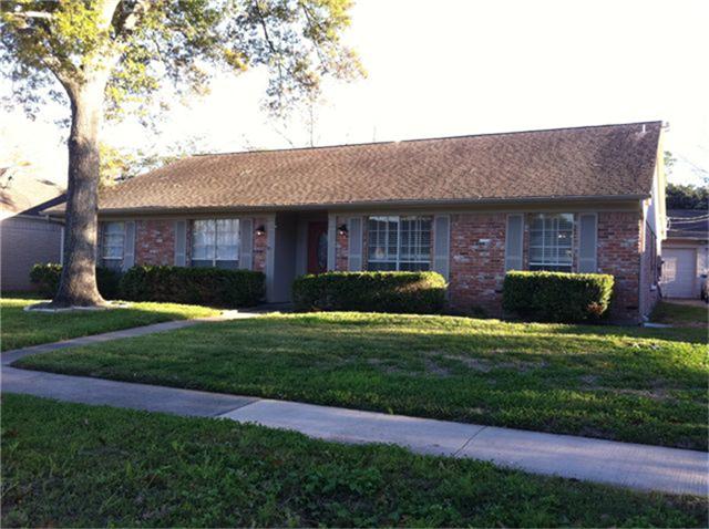 7907 Sharpview Dr, Houston, TX 77036 photo 1