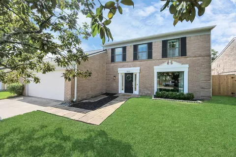 3612 Ginger Ln, Pearland, TX 77581
