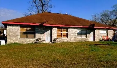 2707 Ellis School Rd #A-B, Baytown, TX 77521