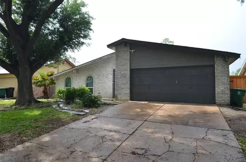 5519 Irish Hill Dr, Houston, TX 77053