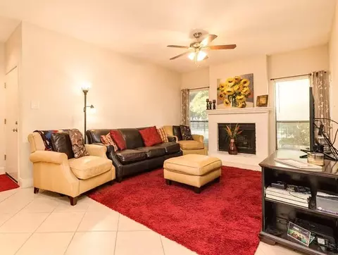7950 N Stadium Dr #209, Houston, TX 77030