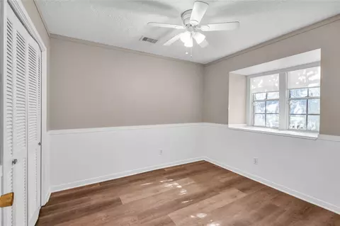 Bedroom - 16 Ranch House Loop, Angleton, TX 77515 photo 3 of 5