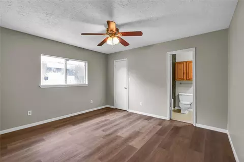 Bedroom - 16 Ranch House Loop, Angleton, TX 77515 photo 5 of 5