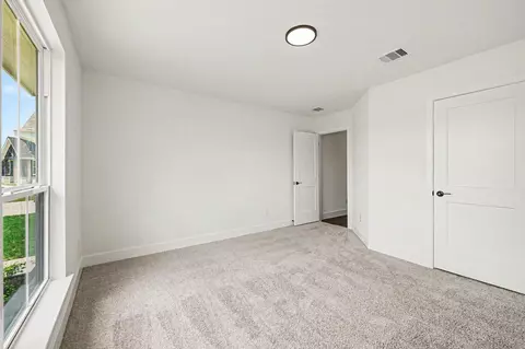 Bedroom - 10 Greystone Ct, Angleton, TX 77515 photo 7 of 11