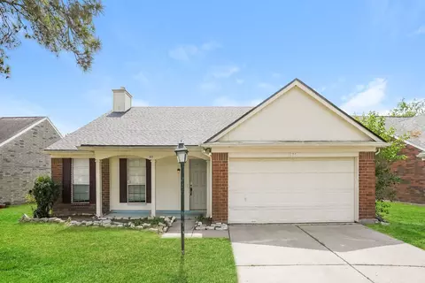 1635 Ridgebriar Dr, Houston, TX 77014