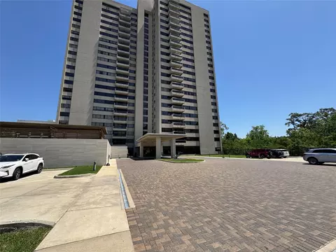 49 Briar Hollow Ln #1201, Houston, TX 77027