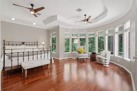 Bedroom - 8766 Skyline Ln, Conroe, TX 77302 photo 1 of 8