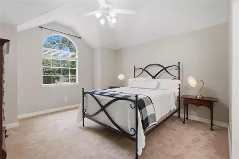 Bedroom - 8766 Skyline Ln, Conroe, TX 77302 photo 7 of 8