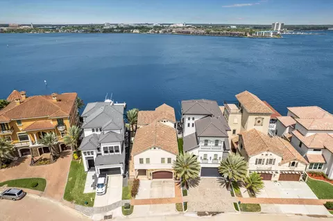 2466 Beacon Cir, League City, TX 77573