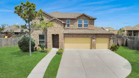 2203 Laurel Pass Ct, Houston, TX 77089
