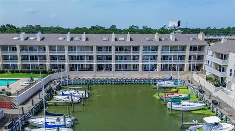 4747 Nasa Pkwy #206, Seabrook, TX 77586