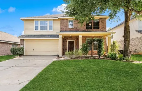 18926 Cluster Oaks Dr, Magnolia, TX 77355