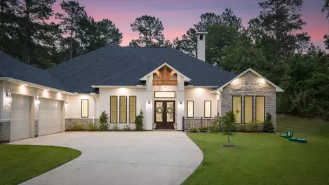 13095 Royal Hill Ct, Montgomery, TX 77316