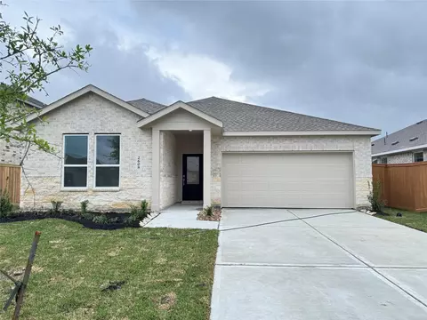 2921 Mariner Island Dr, Texas City, TX 77568