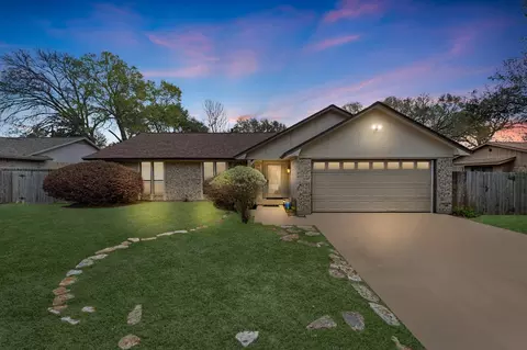 1505 Blake Dr, Brenham, TX 77833