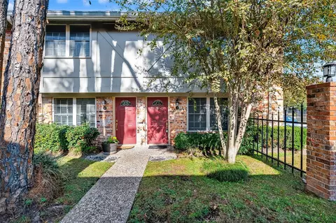 515 Tallowood Road Rd #9, Houston, TX 77024