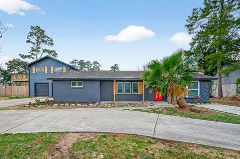 322 Cherry Valley Dr, Huffman, TX 77336