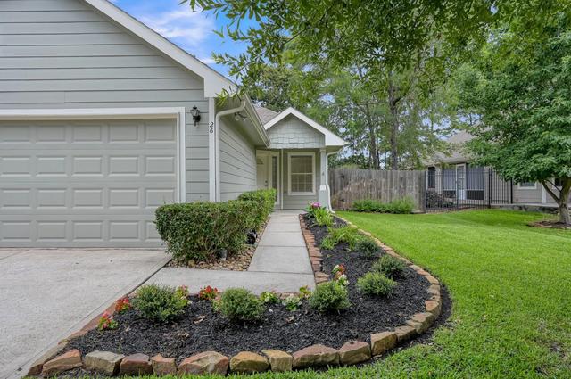 26 Greenwich Pl, Conroe, TX 77384