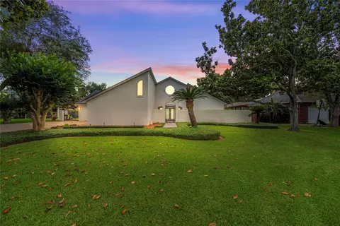 4815 Diamond Springs Dr, Missouri City, TX 77459