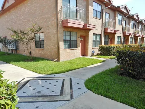 9400 Bellaire Blvd #508, Houston, TX 77036
