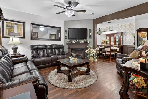 16014 Timber Run Dr, Houston, TX 77082