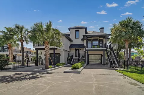 1047 1027 Long Reach Dr, Tiki Island, TX 77554