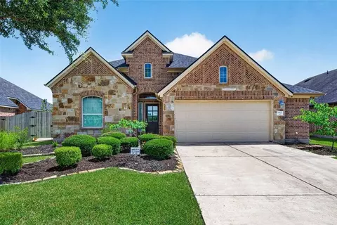 19127 Cannon Hills Ln, Richmond, TX 77407