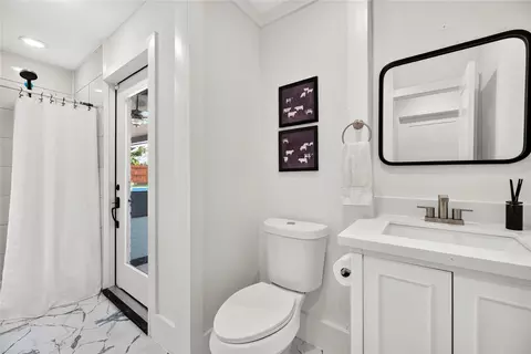 Bath - 6622 Ampton Dr, Spring, TX 77379 photo 1 of 8