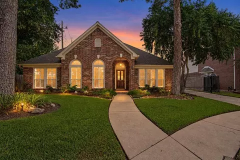 13222 Sycamore Heights St, Houston, TX 77065