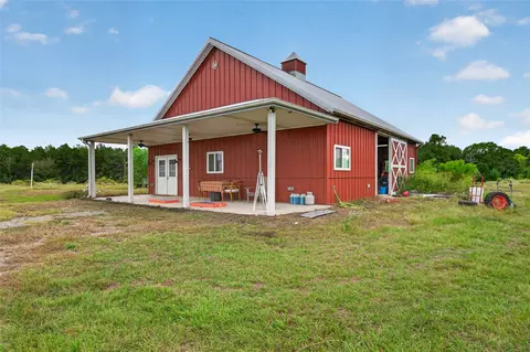 Exterior - 382 Hinson Rd, Lovelady, TX 75851 photo 5 of 6