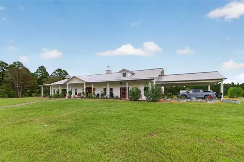 Exterior - 382 Hinson Rd, Lovelady, TX 75851 photo 3 of 6