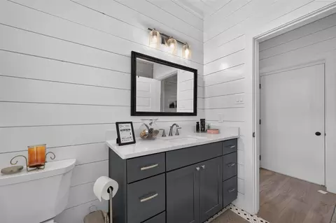 Bath - 382 Hinson Rd, Lovelady, TX 75851 photo 5 of 5