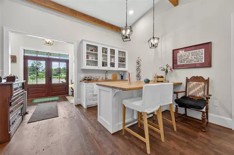 Entry Way - 382 Hinson Rd, Lovelady, TX 75851 photo 5 of 6