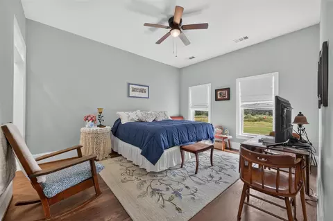 Bedroom - 382 Hinson Rd, Lovelady, TX 75851 photo 5 of 7