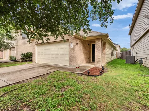 2650 Bammelwood Dr, Houston, TX 77014