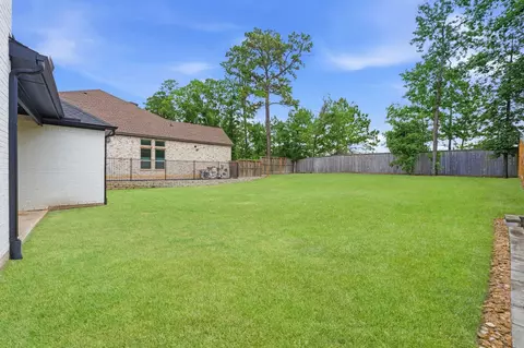 Exterior - 1715 Divino Pass, Conroe, TX 77304 photo 3 of 3