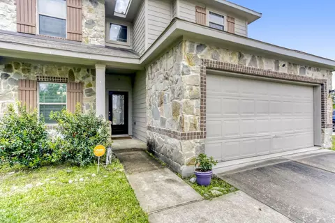 20036 Wade Hampton Dr, Cleveland, TX 77327