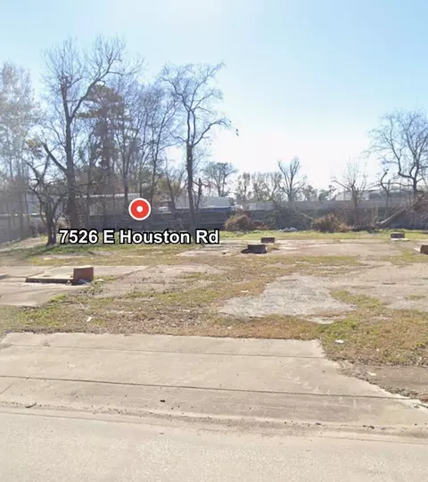 7526 E Houston Rd, Houston, TX 77028