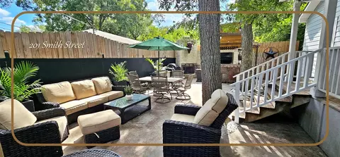201 Smith St, Columbus, TX 78934