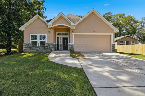 2988 Seminole St, Willis, TX 77378