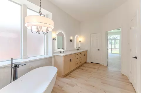 Bath - 1323 Arden Forest Dr, Spring, TX 77379 photo 1 of 7