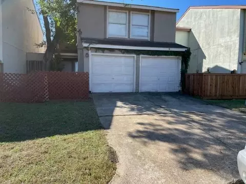 12517 Corona Ln, Houston, TX 77072
