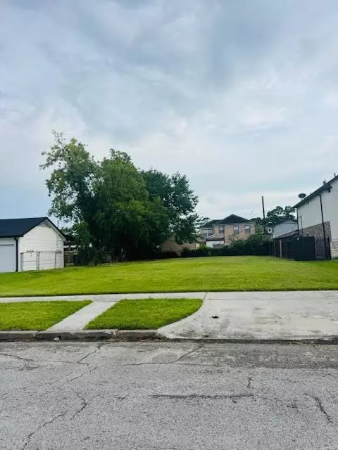 3436 Palm St, Houston, TX 77004