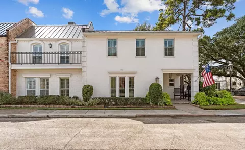 8619 La Fonte St, Houston, TX 77024