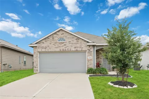 24015 Farmstead Dr, Hockley, TX 77447