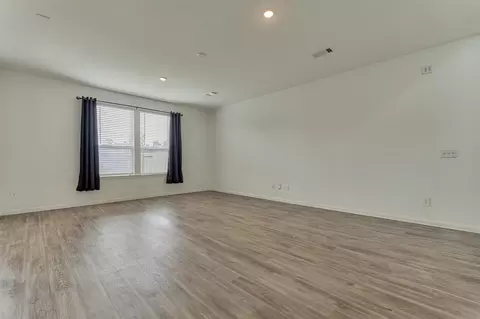 Living - 5406 Balerna St, Spring, TX 77373 photo 2 of 5